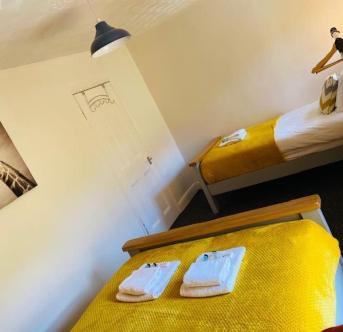Goldcroft Villa Abertillery Eksteriør bilde