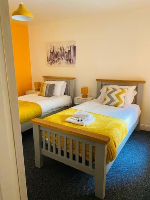 Goldcroft Villa Abertillery Eksteriør bilde